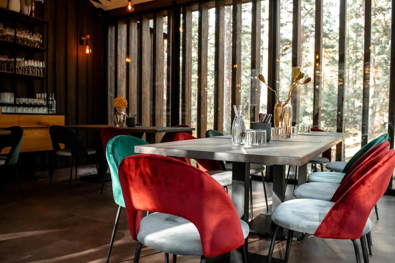 Albatross Getaway By The Sea, Spa And Forest With A Terrace Ķesterciems Exterior foto