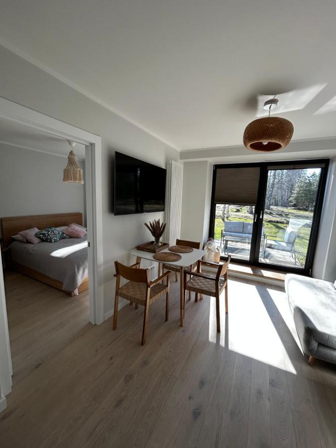 Albatross Getaway By The Sea, Spa And Forest With A Terrace Ķesterciems Exterior foto